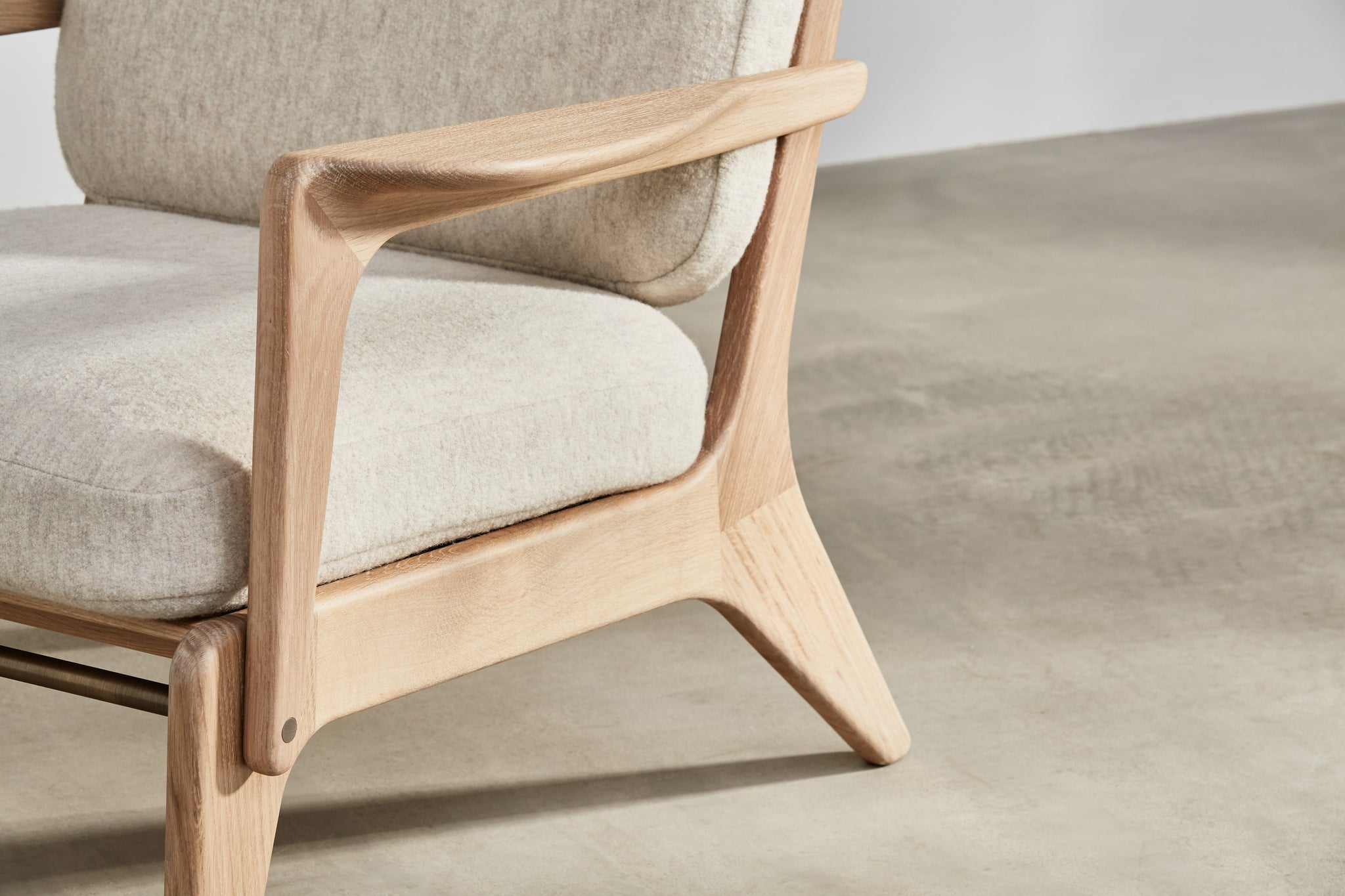 Gleda High Chair | Oiled Oak