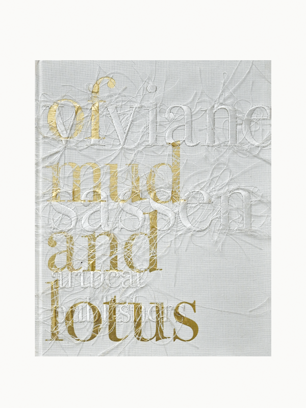 Of Mud and Lotus: Viviane Sassen: : Books